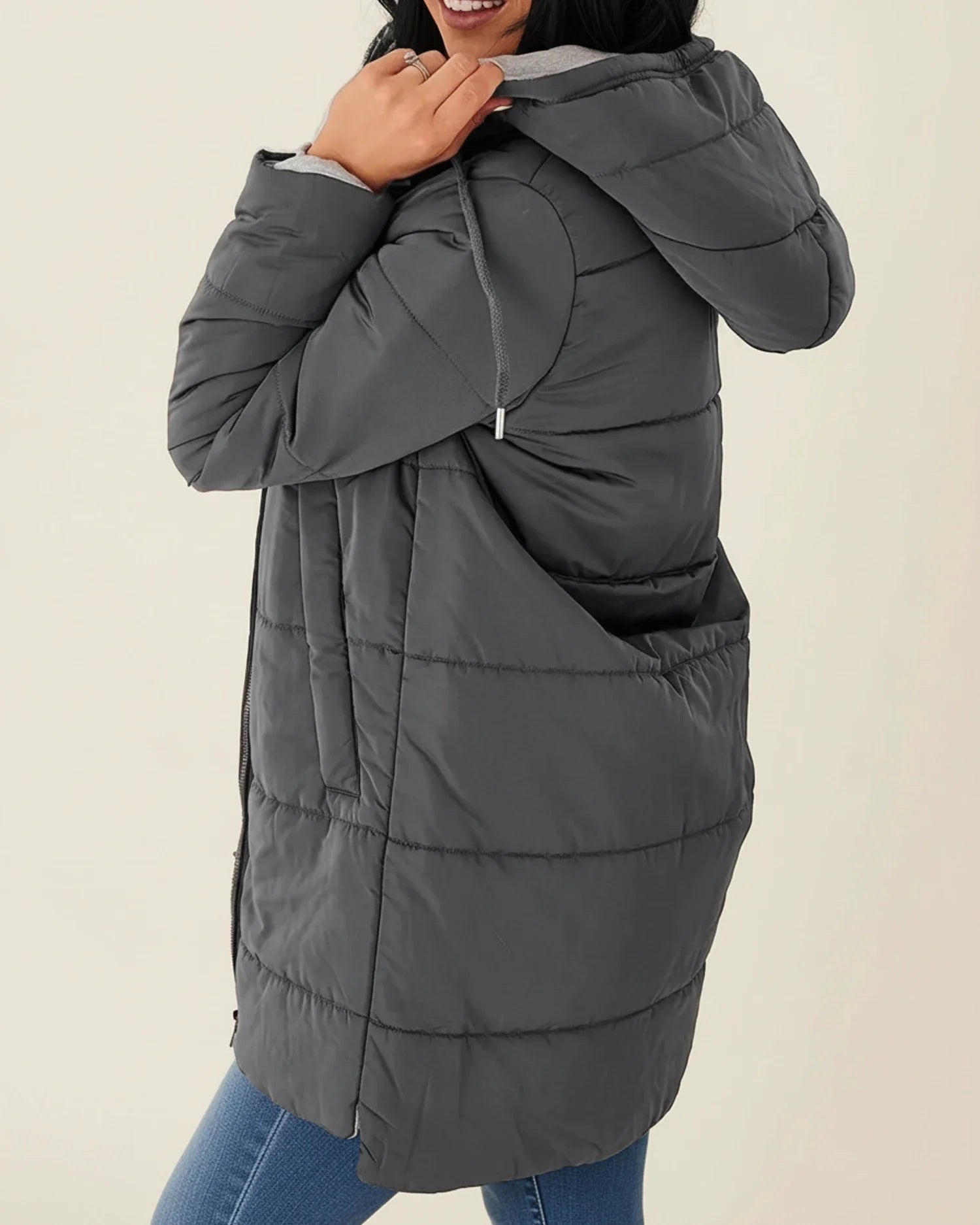 Women's mid-length quilted puffer jacket with hood, zip-up winter coat for city style