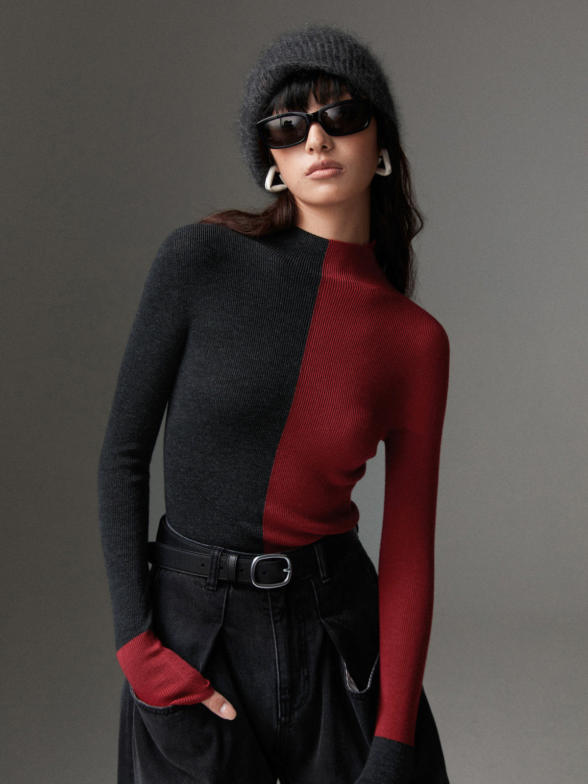 Wool-blend two-tone colorblock skinny knit top slim fit casual elegant medium stretch