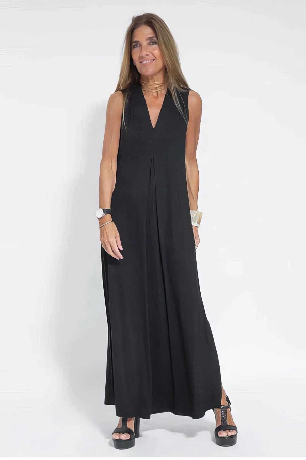Elegant long dress with coordinated cardigan set, silhouette-enhancing cut, timeless sophisticated style