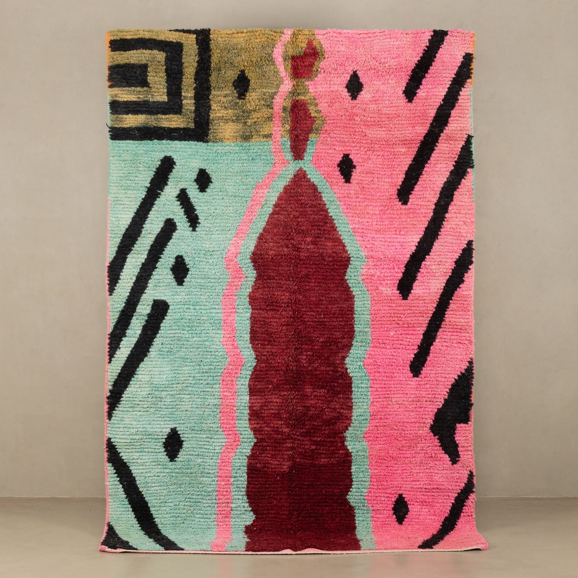 Zoubaida - vintage boujad rug - Wavlynn