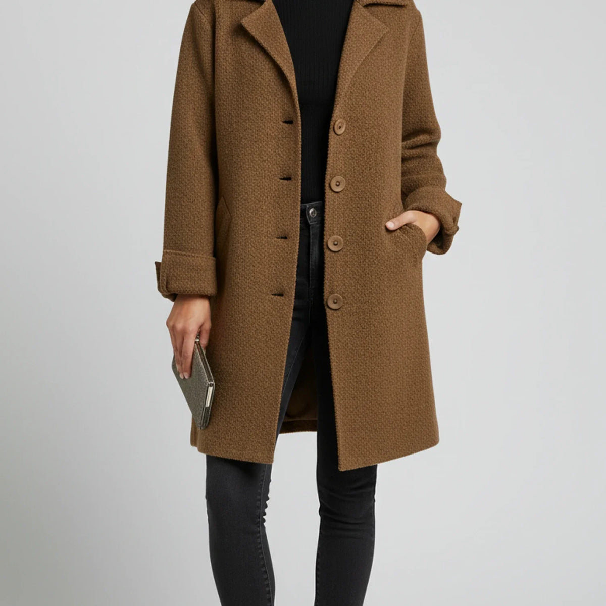 Women's relaxed fit midi collared jacket with button-front closure and cuffed long sleeves